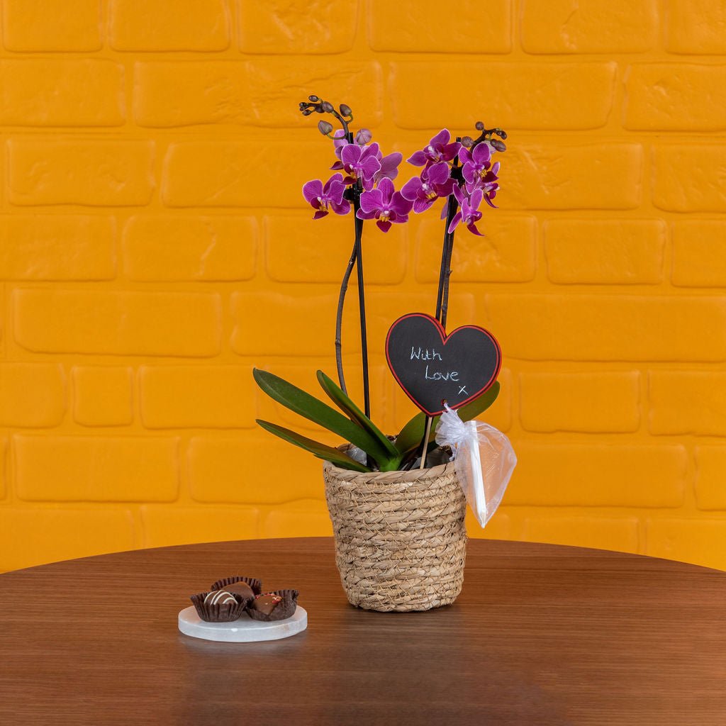 Heart Chalk Board Pick - Love Orchids